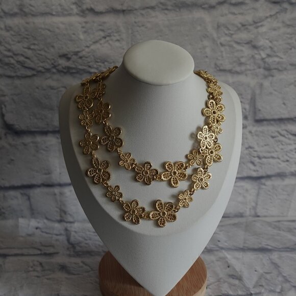 Vintage Gold Tone Statement Necklace - Picture 3 of 11